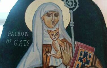 Ikona patronki kot&oacute;w z kotem w ręku.