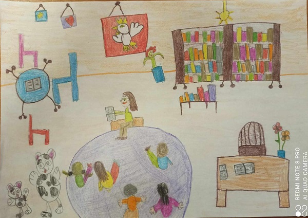 Praca plastyczna namalowana kredkami pokazująca wnętrze biblioteki