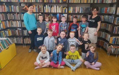 Zdjęcie do &quot;MARGARETKI&quot; ODWIEDZIŁY BIBLIOTEKĘ!